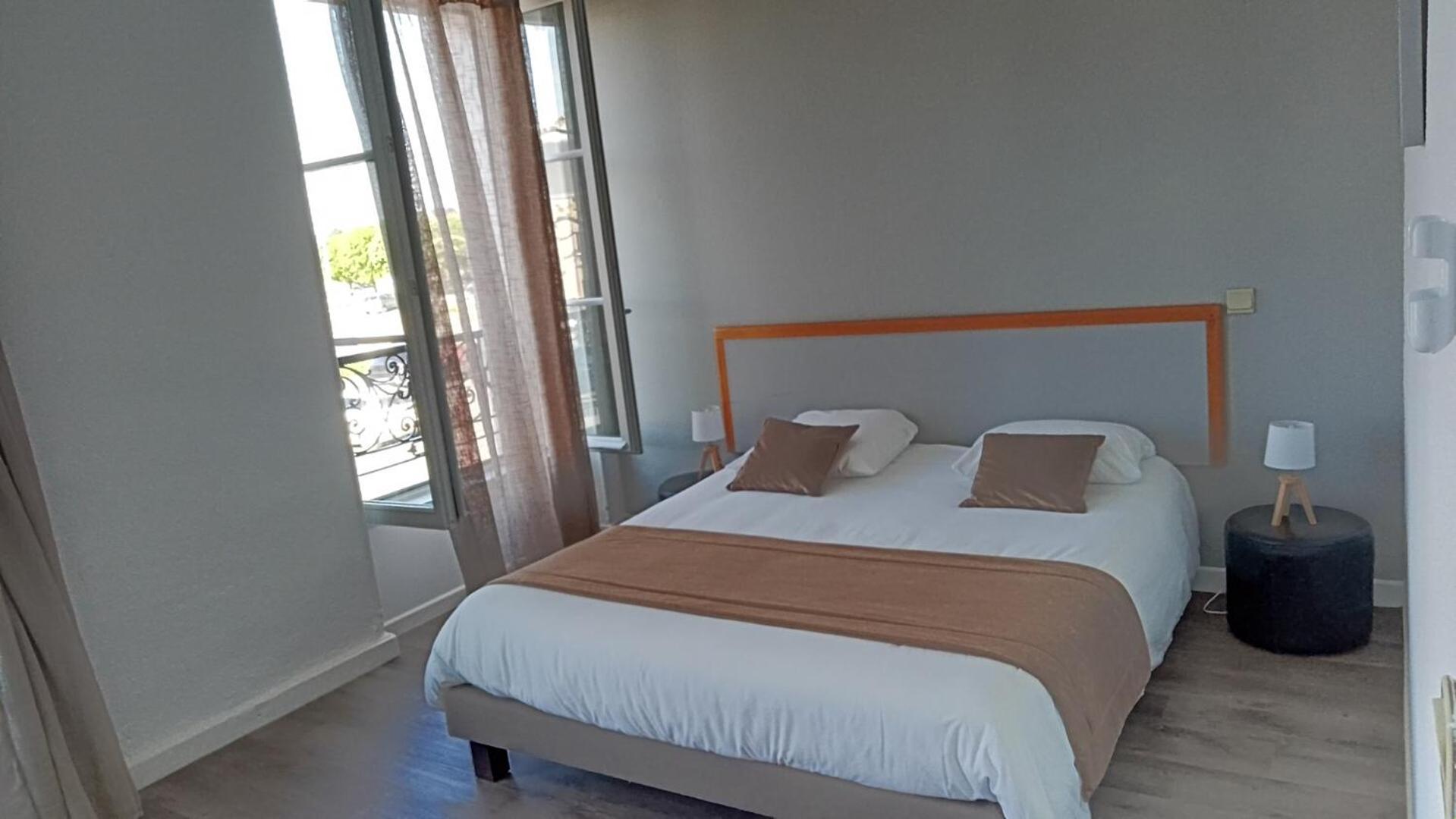 Hotel De France Vatan ภายนอก รูปภาพ